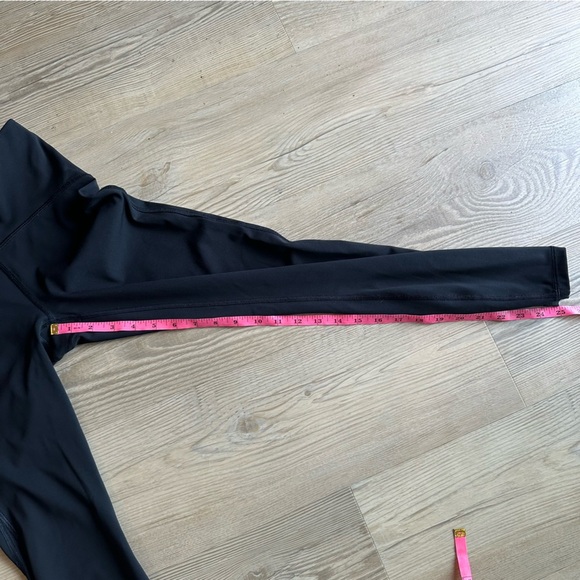 Lululemon Train Times 7/8 Pant 25" inseam in Melanite size 4 black - Picture 7 of 9